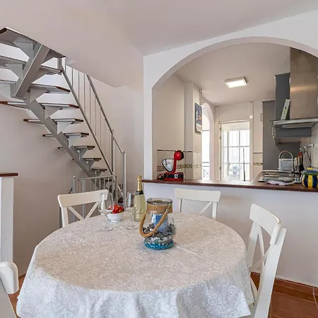 Casa Manuela * 卡亚俄萨尔瓦赫