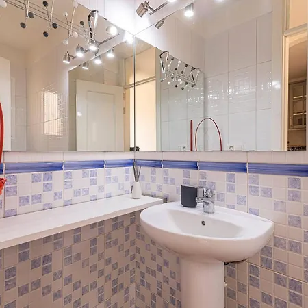 Casa Manuela * 卡亚俄萨尔瓦赫